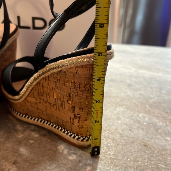 Aldo wedge sandals size 8 - Picture 7 of 8